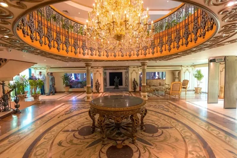 Sonesta St. George Lobby 2026 — French Décor | Award-Winning Service | Ultra Luxury | Mon/Fri $1,549